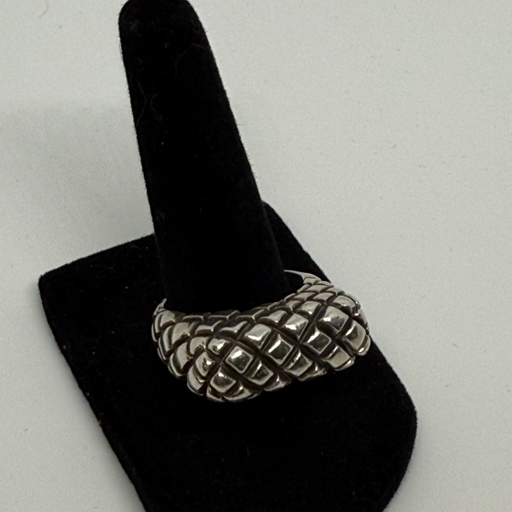 Vintage Designer Dian Malouf Sterling Silver Hatched Ring, Size 9 - Picture 4 of 9